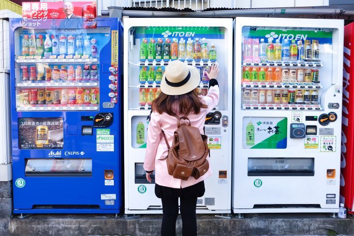 We want foreigners visiting Tokyo to know!  Japanese vending machines are amazing!