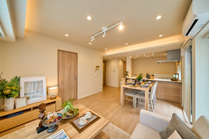 SRN80111-13.jpg